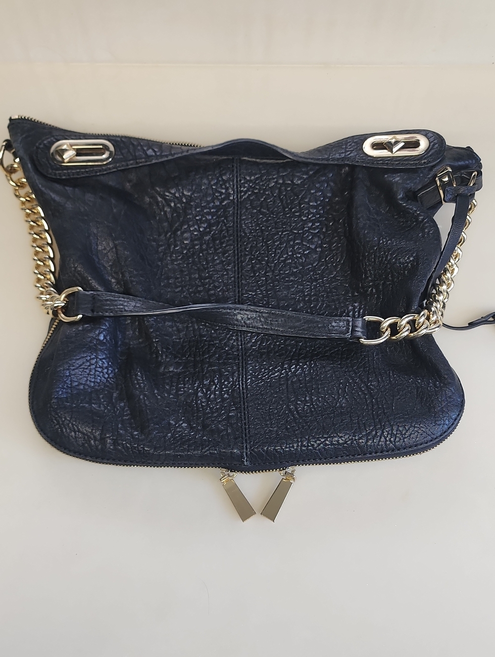 Vince Camuto Black Textured 100 Genuine  Leather Shoulder Bag with Gold Chain